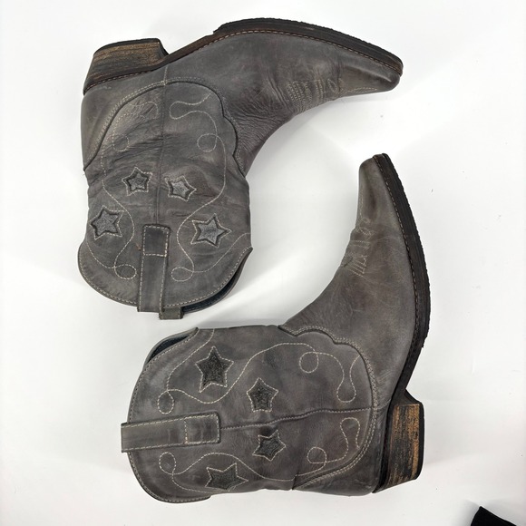 Vintage BATA Womens‎ Short Western Boots Sz 38 Gray Leather Star Cowgirl Cowboy - Picture 6 of 8